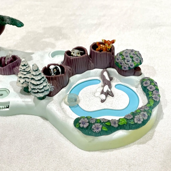 Vintage Polly Pocket 1998 Disney Bambi Play Set with ALL FIGURES Bluebird Toys - Picture 5 of 10